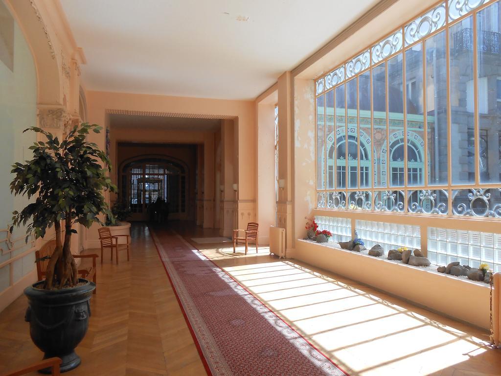 Le Sarciron Apartment เลอมงต์-ดอร์ ภายนอก รูปภาพ